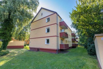 Gemütliche 3 Zimmerwohnung mit Laminat, Wannenbad und Balkon