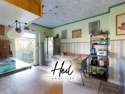 Großzügige Etagenwohnung mit 4 Zimmern I ab 01.03.26 bezugsfrei  I Balkon