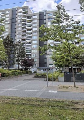Helle 3-Zimmer Wohnung mit Balkon