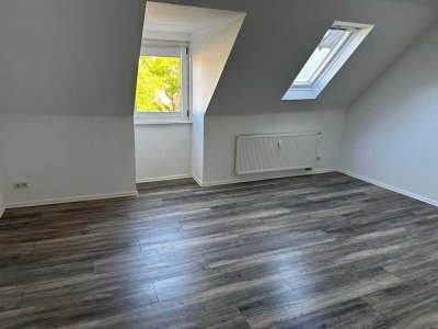 4 ZKB mit Küche - Super Studentenwohnung bis 4 Studenten,