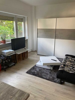 Modernisierte 1,5-Zimmer-Wohnung mit Balkon am Mainzer Gautor