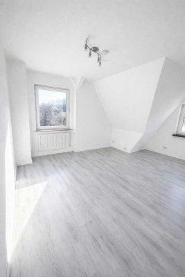 Historisches Altstadtflair trifft modernes Wohnen! Helle 2-Zimmer-Wohnung in Fallersleben