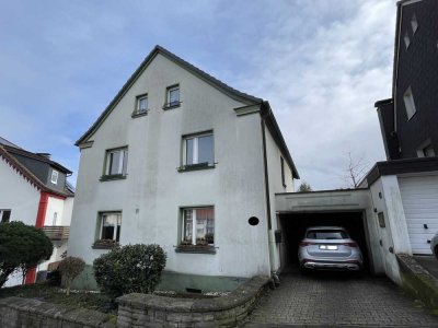 Mehrfamilienhaus - 3 Wohneinheiten 
- Balkon - Terrasse - Garten - Garage - Carport -