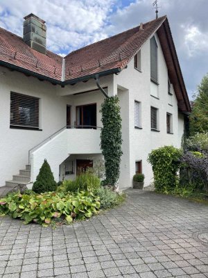 Freundliche 1-Zimmer-EG-Wohnung mit Einbauküche in Bad Schussenried