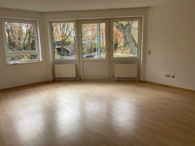 +++ Zum Einzug bereit! 3-Raumwohnung mit Dusche und Balkon +++