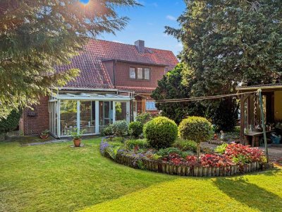 Gemeinsam wohnen, individuell leben – Zweifamilienhaus in Hamburg-Meiendorf