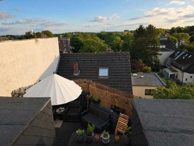Dachgeschosswohnung mit Terrasse
