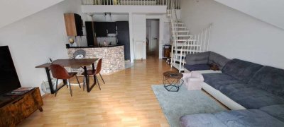 Schöne 2,5-Zimmer-Maisonette-Wohnung mit gehobener Innenausstattung mit EBK in Mosbach
