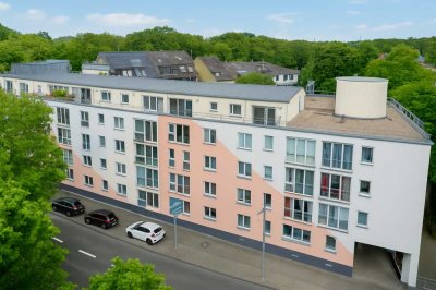 Moderne 2-Zimmer-Wohnung mit großer Dachterrasse, Domblick, Klimaanlage und Tiefgarage