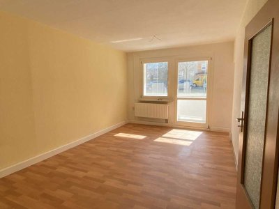 ++Mit Pinsel und Farbe zum Wohnglück ++ Schöne Wohnung im Erdgeschoss++