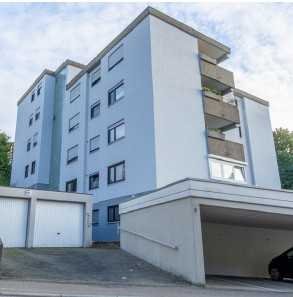 Stilvolle 2,5-Raum-EG-Wohnung mit geh. Innenausstattung mit Balkon und EBK in Aalen - Unterkochen
