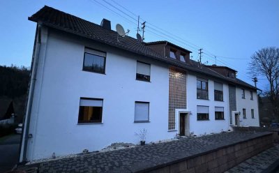 Ansprechende und gepflegte 3-ZKB mit Balkon in Daaden