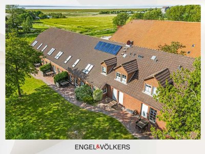 Ferienhausanlage mit 8 Wohneinheiten in idyllischer Deichlage