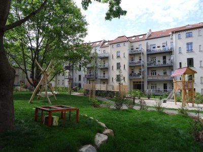 schöne 5- Zimmerwohnung im Leipziger Brunnenviertel mit großem Balkon und sehr guter Ausstattung