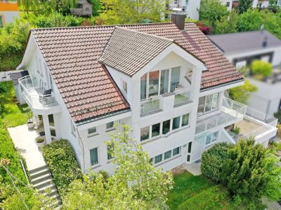 Tolles Einfamilienhaus mit Traumaussicht und Einliegerwohnung!