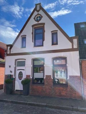 Schönes 3-Zimmer-Einfamilienhaus mit gehobener Innenausstattung in Friedrichstadt, möbliert
