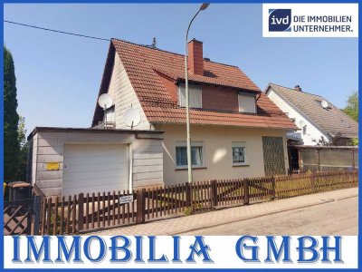 RUHIGE UND SONNIGE LAGE - Freistehendes 1-2 Fam. Haus mit Garage in ZW- Wattweiler