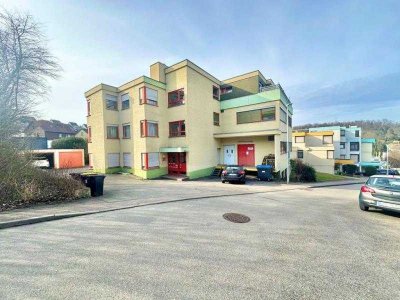 Attraktives Wohn- und Geschäftshaus in Esslingen-Berkheim mit ca. 5% Mietrendite!