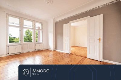 ⭐️ Familien-Traum am Schlosspark Lichterfelde: Großzügige 4-Zi Altbau Wohnung mit Stuck & Balkon
