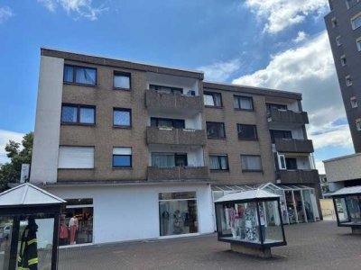 Von Privat: Schön geschnittene 4-Zimmer ETW im verkehrsberuhigten Zentrum von Voerde (Niederrhein)