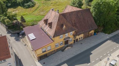 Einzigartiges Juwel - Ehemaliges Gasthaus mit zahlreichen Sanierungen und großem Grundstück!