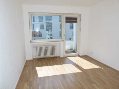 1 Zimmer mit Küche und Bad im Herzen von MG