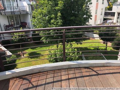 Schicke Wohnung mit Dachterrasse und Grünblick