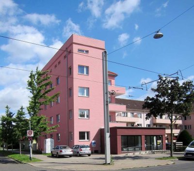 Siegfriedstr. 100, 2 R - Schön geschnittene 2-Zimmer Wohnung mit Balkon! Küchenübernahme ist möglich