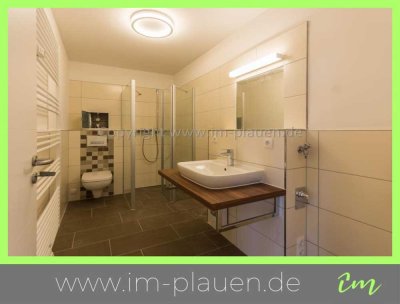 Aufzug, Balkon, EBK möglich, modernes Bad mit DU inkl. Badmöbel - 2 Zimmerwohnung in Plauen