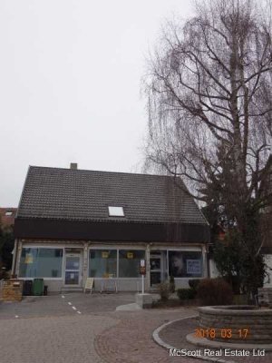 Attraktives Wohn- und Geschäftshaus
Simmozheim  -  Dorfmitte am Brunnen
Eigennutzung oder Vermietu