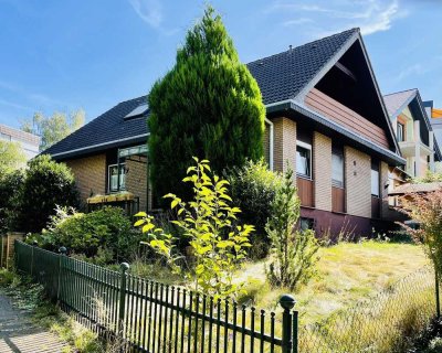 Freistehendes Einfamilienhaus in ruhiger Lage mit herrlichem Blick!