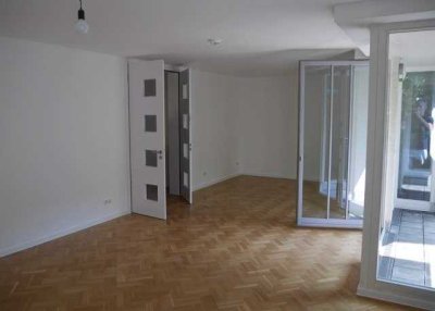 Sonnige, großzügige 3-Zimmer-Wohnung mit 2 Balkonen in München Haidhausen