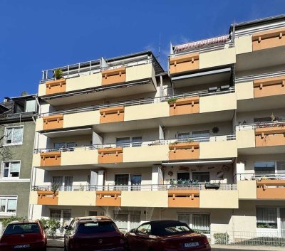 Moderne, bezugsfertige 4-Zimmer-Eigentumswohnung mit Garage und PKW-Stellplatz!