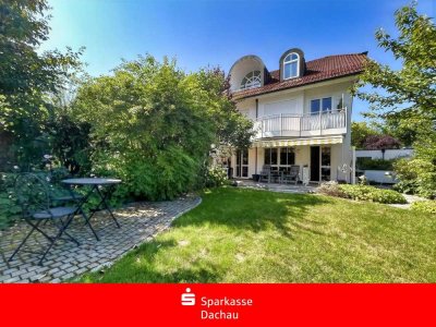 Wohnung mit Haus-Charakter!