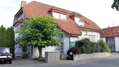 Schöne 2 ZW + Büroraum im 2 Fa.-Haus in Rödermark