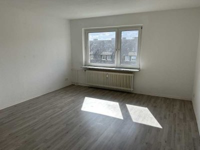 3 Zimmer Wohnung ab sofort bezugsfrei