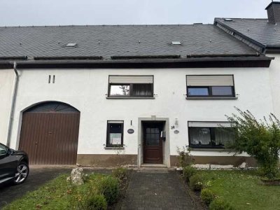 Großzügiges Wohnhaus mit Ausbaureserve