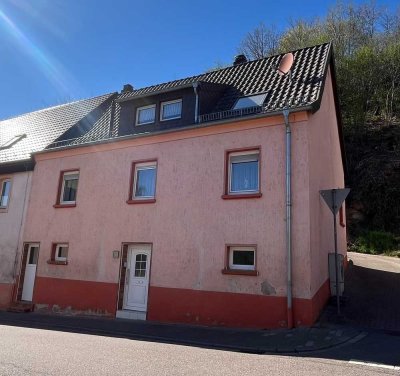 Nettes Einfamilienhaus in Oberauerbach