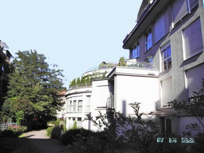 Ruhiges City-Juwel in Maxfeld: Urbanes Leben trifft 22 qm Innenhof-Dachterrassen-Oase