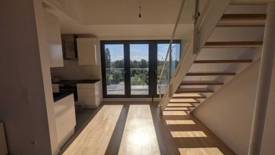 Spandau: 2,5-Zimmer-Galeriewohnung mit 73 qm