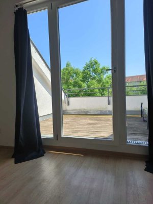Geräumige 1 Zimmer Wohnung mit gehobener Ausstattung