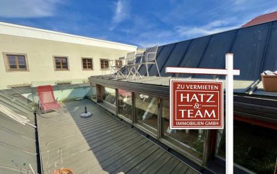 Exklusive Mailsonette-Wohnung mit Dachterrasse und traumhaften Blick auf das Oberhaus!