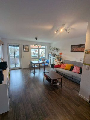 3- Zimmer Wohnung im DG mit EBK, Balkon, Keller und Stellplatz