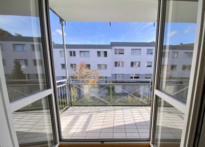 Helle und freundliche 1-Zimmer Wohnung mit Balkon und Garage in Brühl