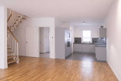 Provisionsfrei* Helles Zuhause mit Gartenidylle & Stellplatz - perfekt für Familien