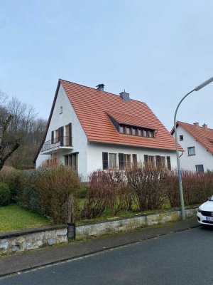 Außergewöhnliches Einfamilienhaus in Büren Kernstadt