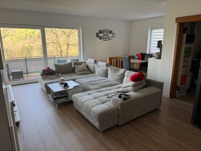 2 Zimmer Maisonette Wohnung mit Balkon und Terrasse in ruhiger Lage