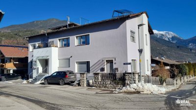 Renovierungsbedürftige, große Wohnung in Inzing zum Kaufen