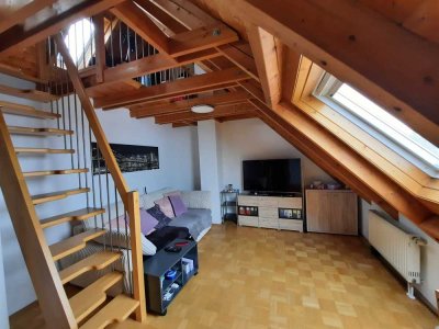 Charmante 2 ZKB-Galerie Whg mit EBK u. Südwestloggia