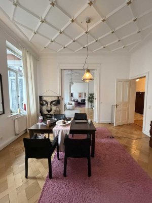 Altbau-Klassiker in der Belle Etage mit Jugendstil-Seele